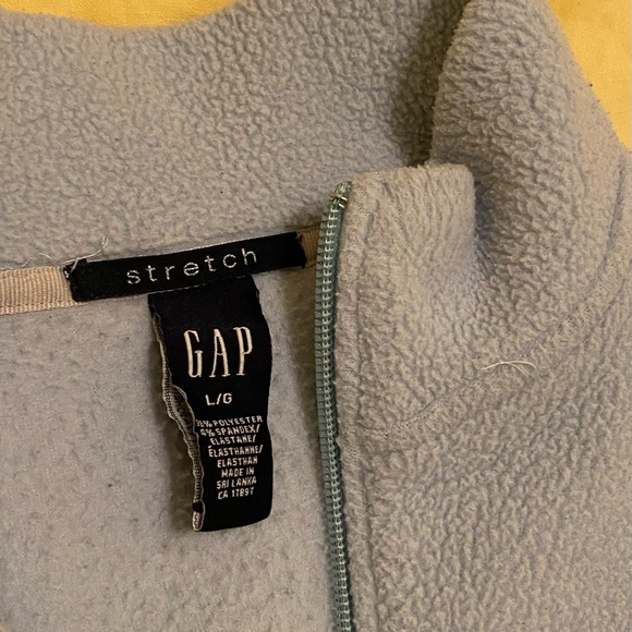 Thrifted Women’s GAP Quarter Zip Sweater - Picture 2 of 3